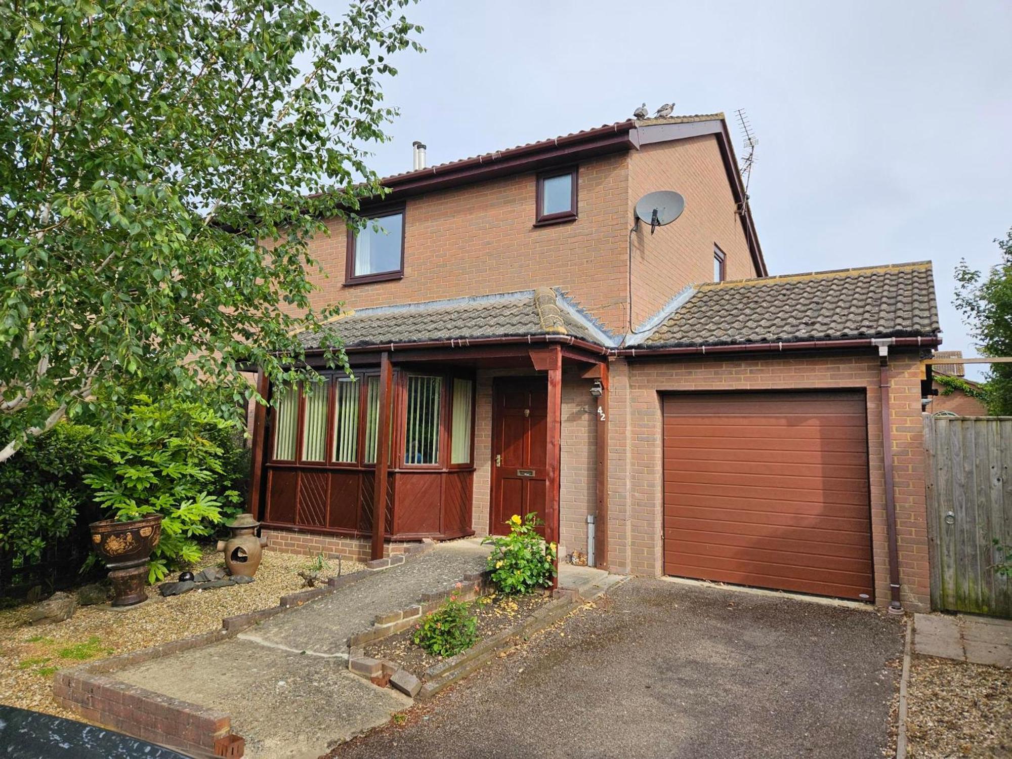 Redcot Gardens 4 Bed Contractor Familt With Parking Holiday home *