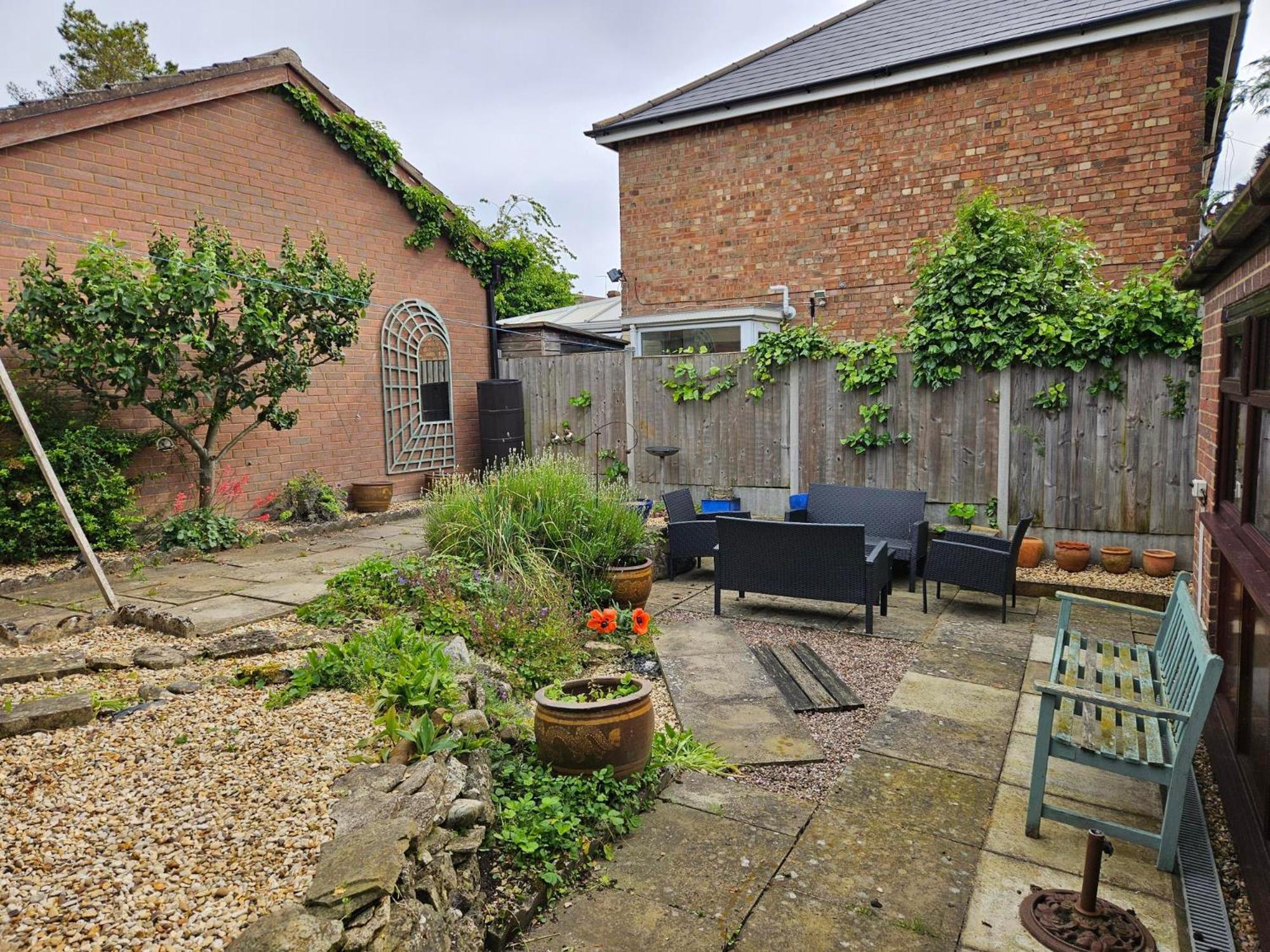 Holiday home Redcot Gardens 4 Bed Contractor Familt With Parking Stamford